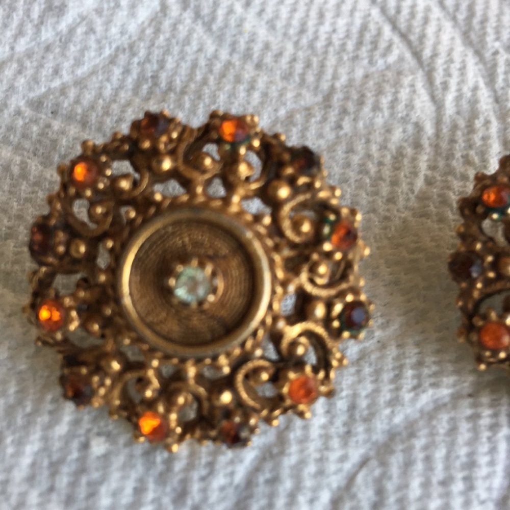 Vintage Florenza Clip on earrings rhinestone